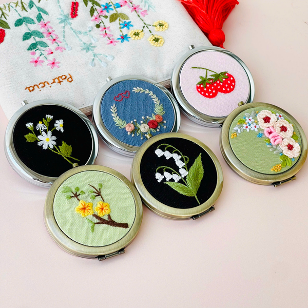 Embroidered Compact Mirror with Drawstring Bag, Pocket Mirror, Compact Mirror For Woman, Compact mirror for purse