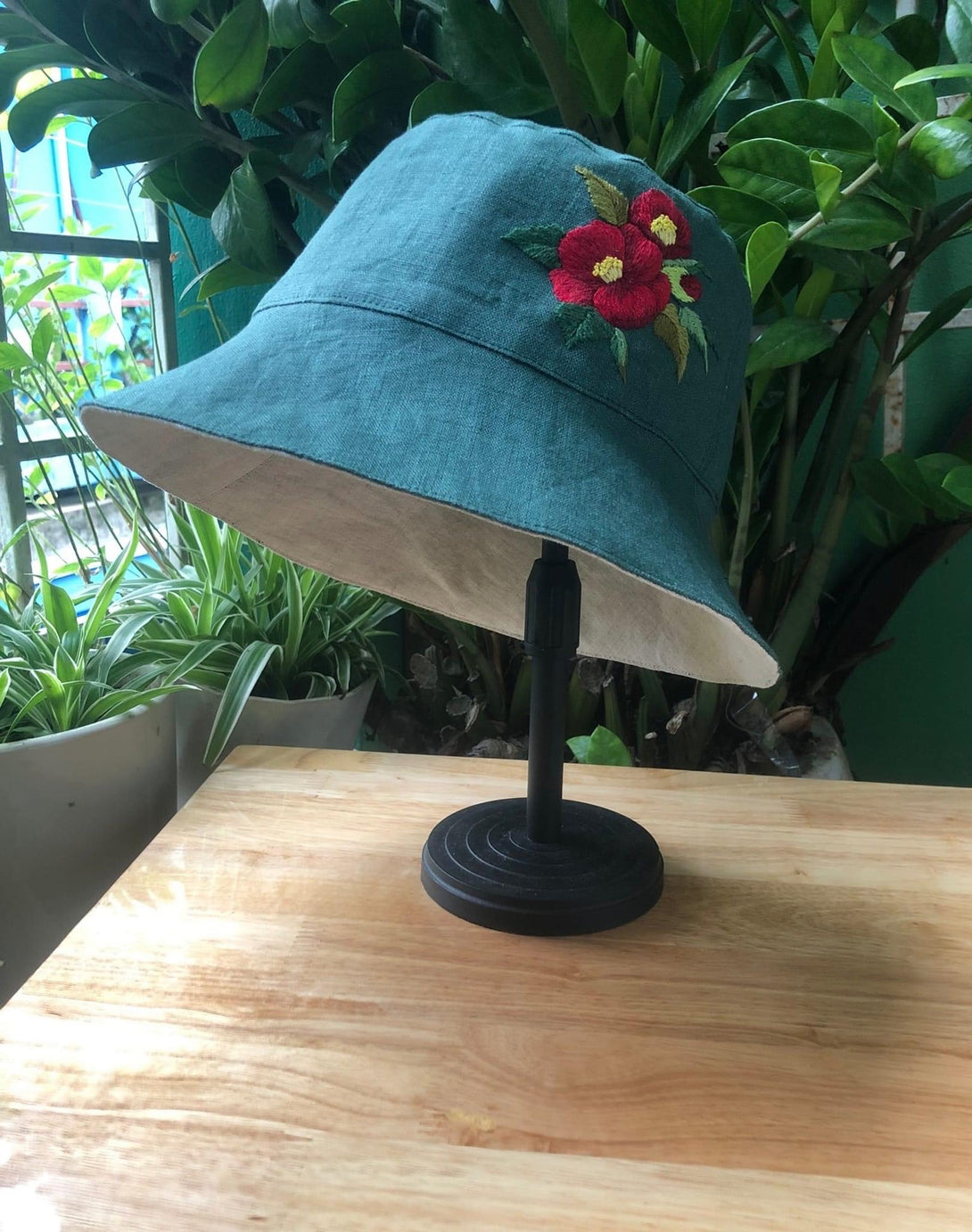 Camellia Whispers Hat - Stitchery Zone