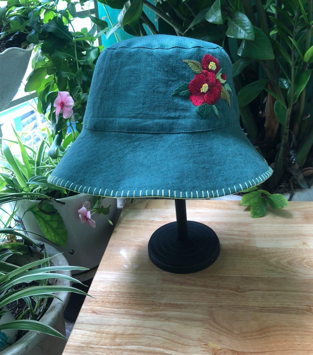 Camellia Whispers Hat - Stitchery Zone