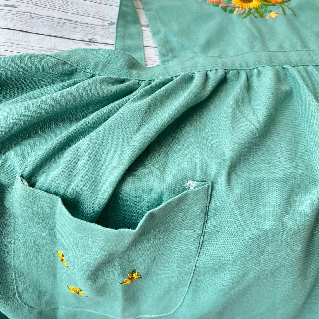 Wildflowers Embroidered Aprons - Stitchery Zone