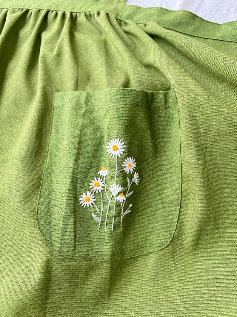 Daisy Embroidered Apron For Women - Stitchery Zone