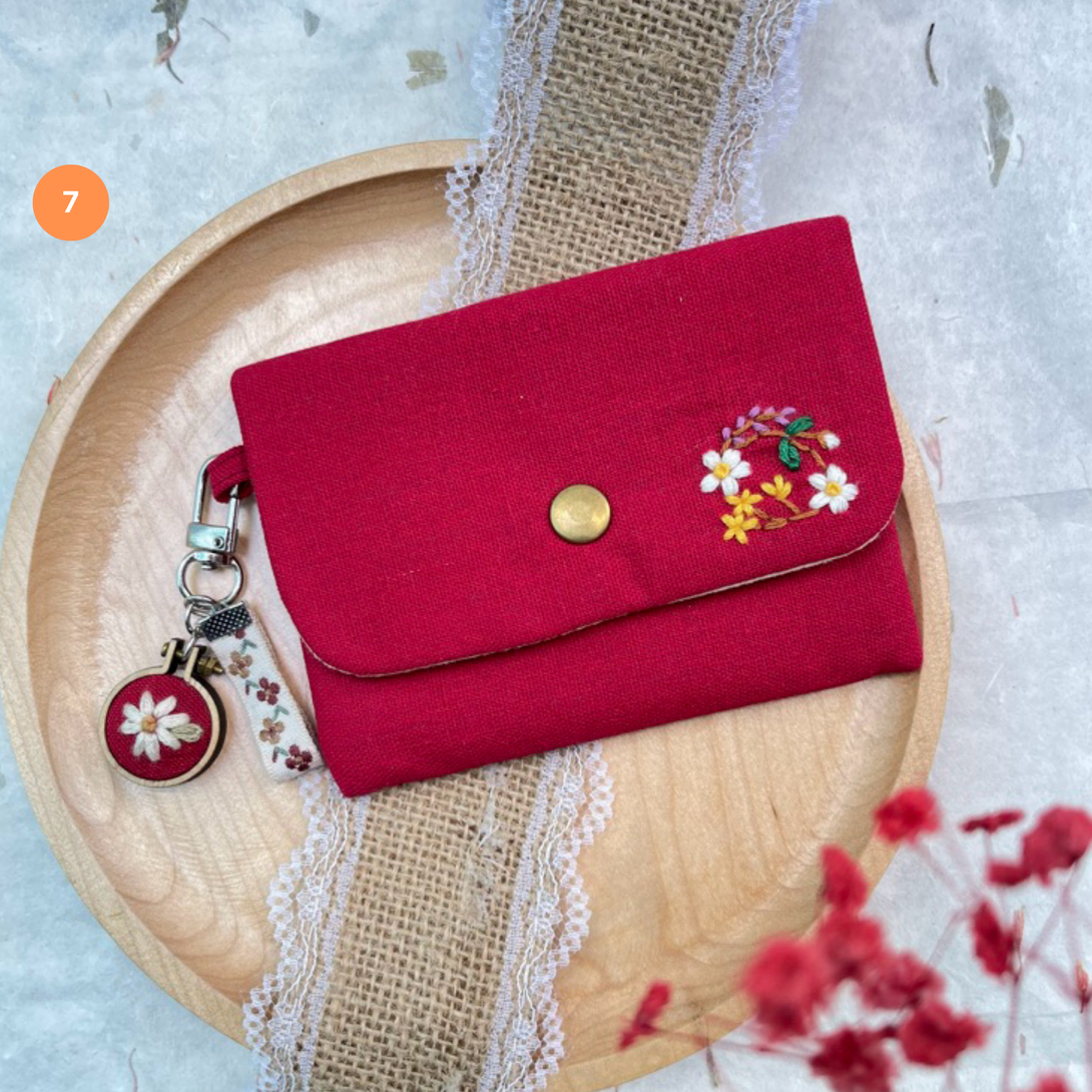 Embroidered Linen Wallet - Stylish & Compact for Women