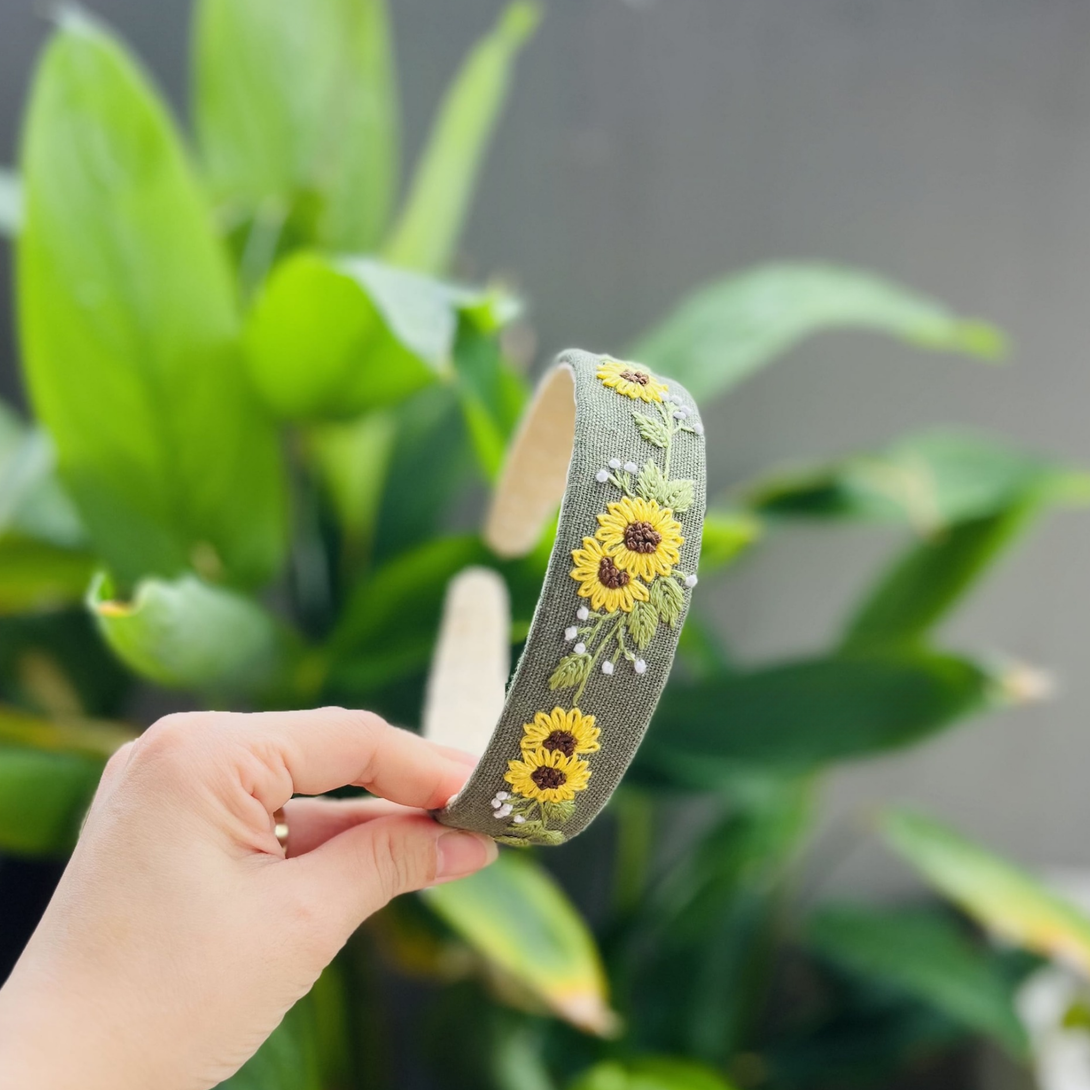 Hand Floral Embroidered Headband