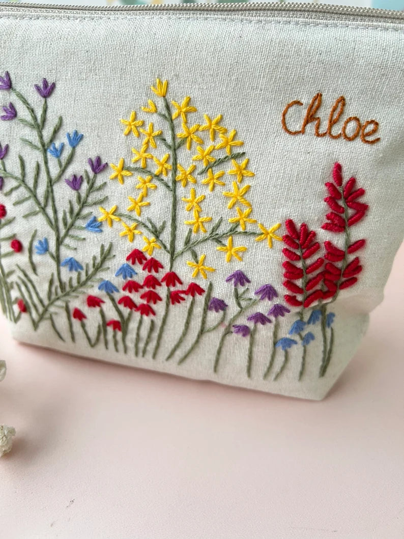 Handmade Little Flowers Makeup Bag - Stitchery Zone