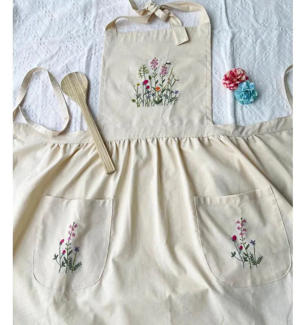 Hibiscus Haven Apron - Stitchery Zone