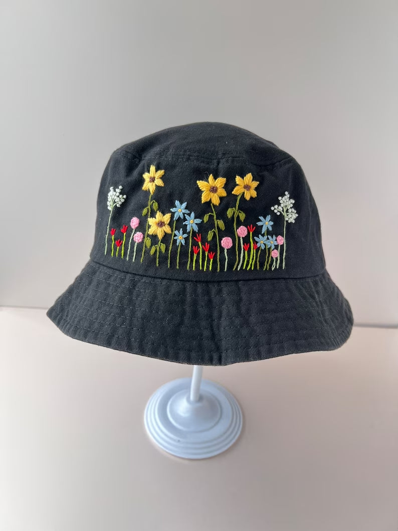 Peaceful Summer Hats - Stitchery Zone