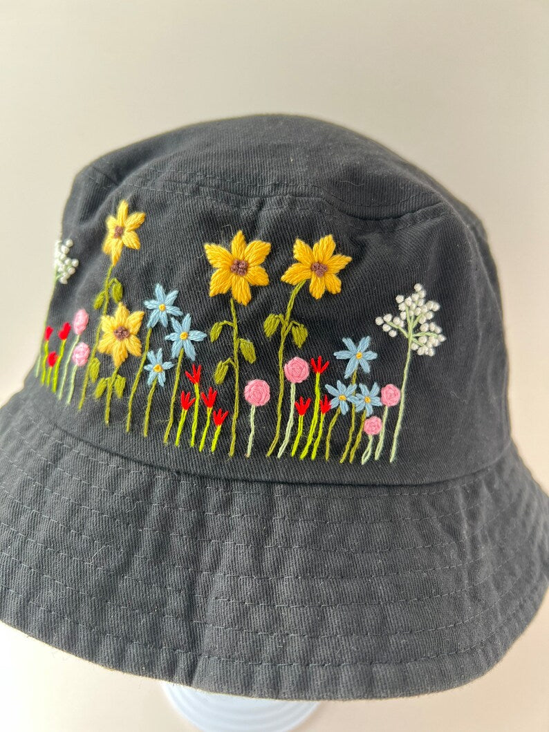 Peaceful Summer Hats - Stitchery Zone