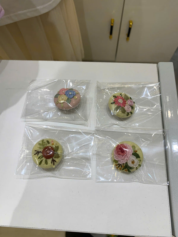 [Pos] Embroider pin