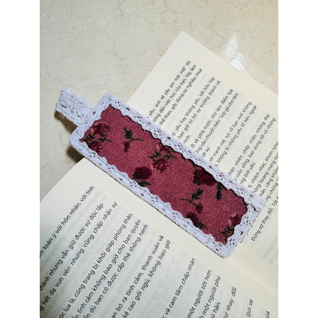 Vintage Lace-Trimmed Handmade Bookmark - Stitchery Zone