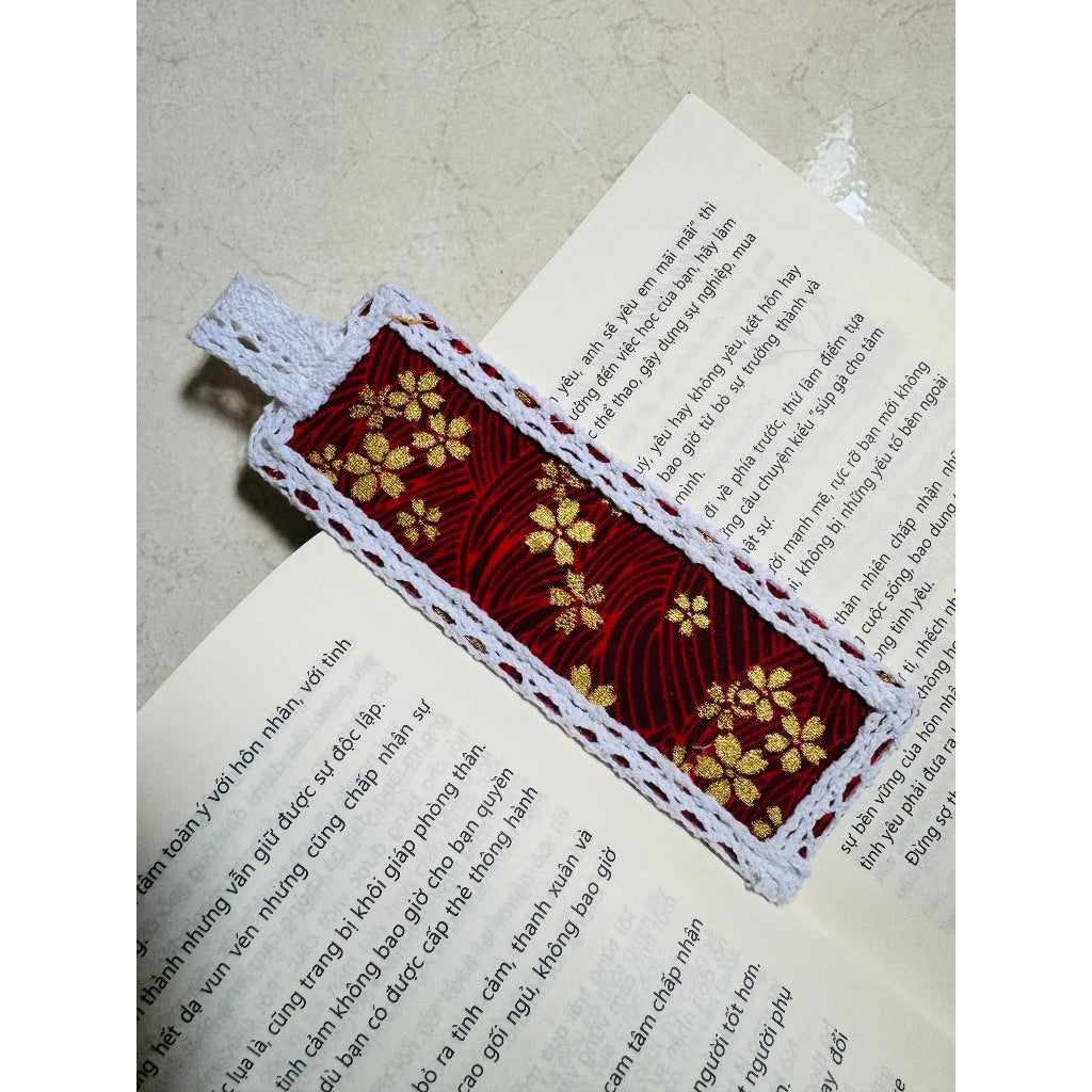 Vintage Lace-Trimmed Handmade Bookmark - Stitchery Zone