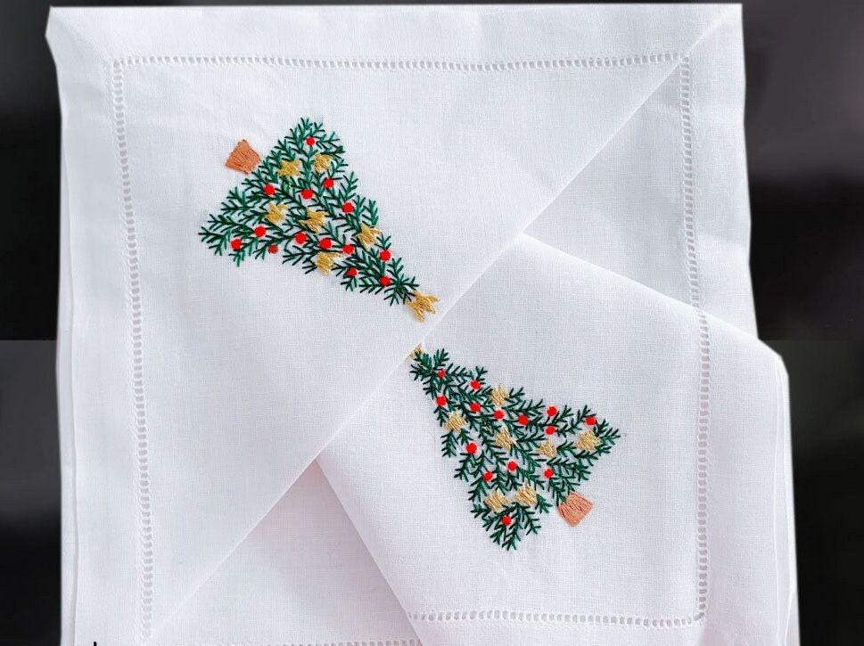 Christmas Hand Embroidered Linen Napkins Set - Stitchery Zone