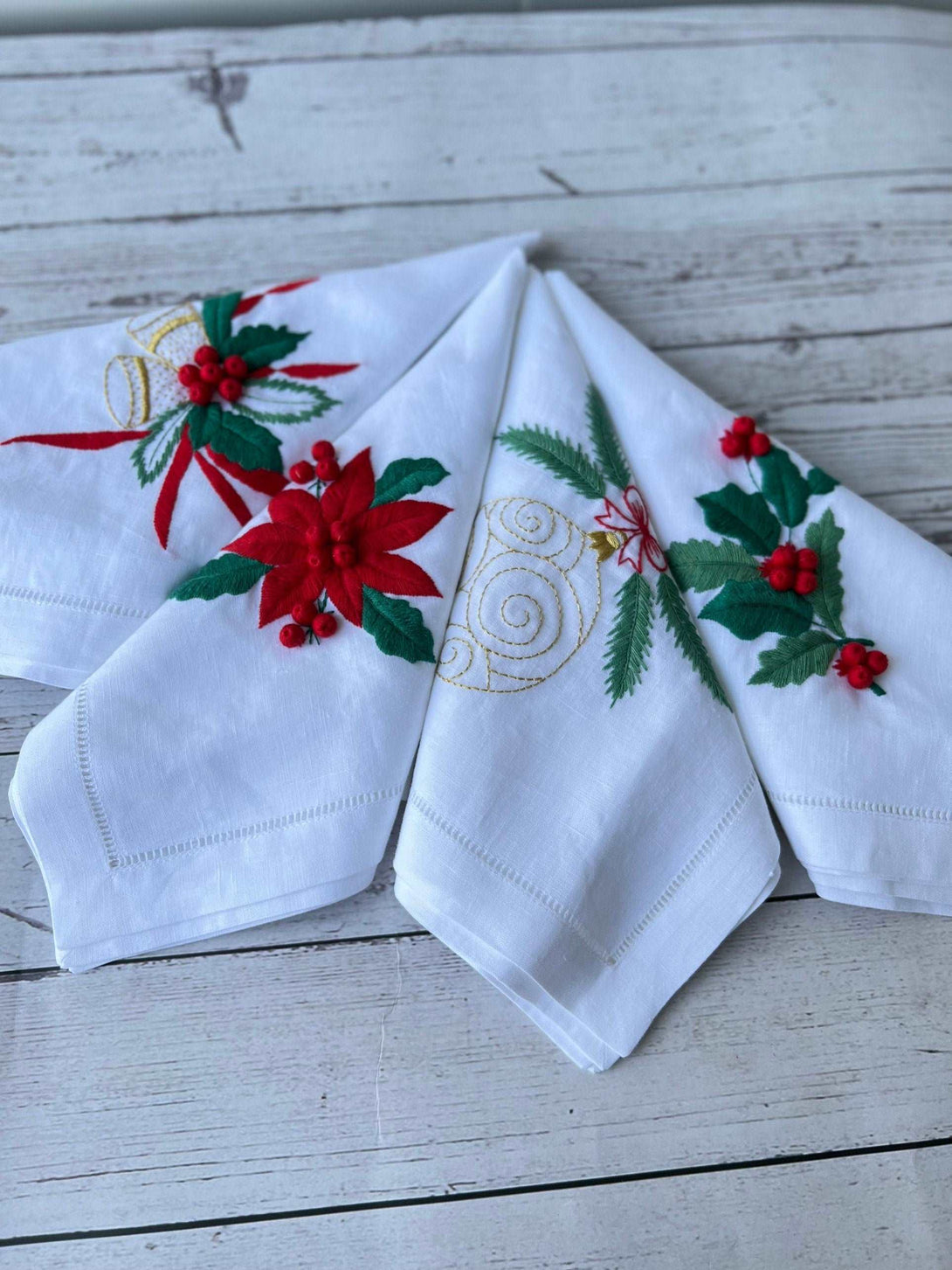 Christmas Hand Embroidered Linen Napkins Set - Stitchery Zone