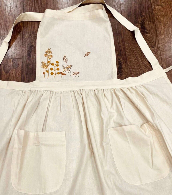 Handmade Wildflower Threads Apron - Stitchery Zone